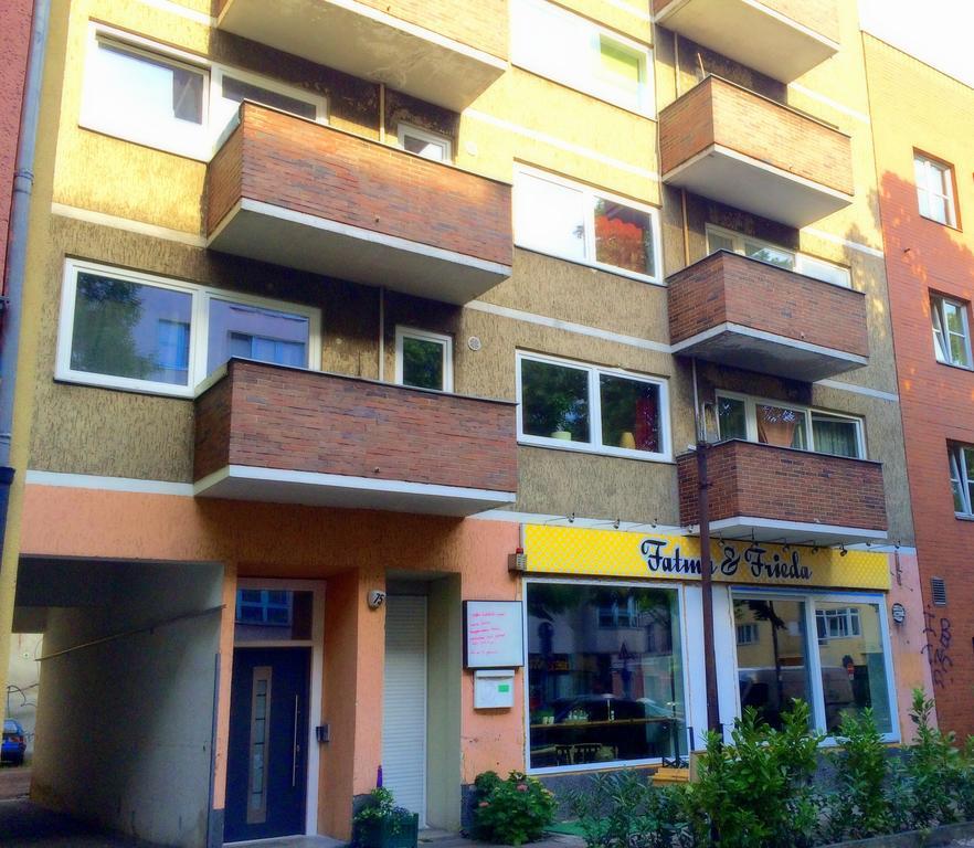 Apartment Schmidt Берлин Стая снимка